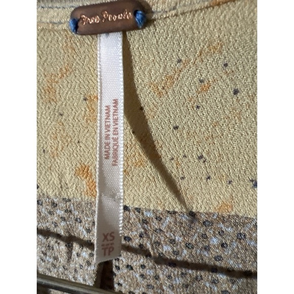 Free People Tan and Blue Ruffled Crop Blouse - Picture 2 of 4